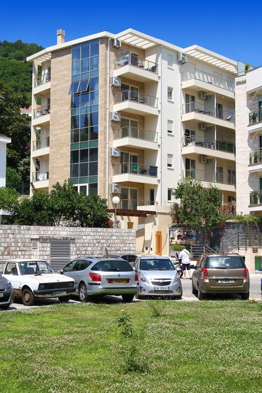 Sarap Apartments ブドヴァ エクステリア 写真