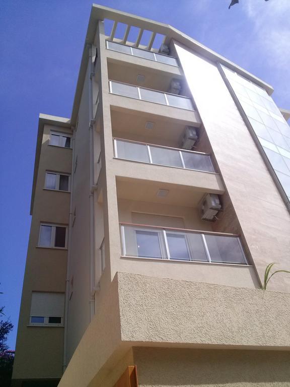 Sarap Apartments ブドヴァ エクステリア 写真